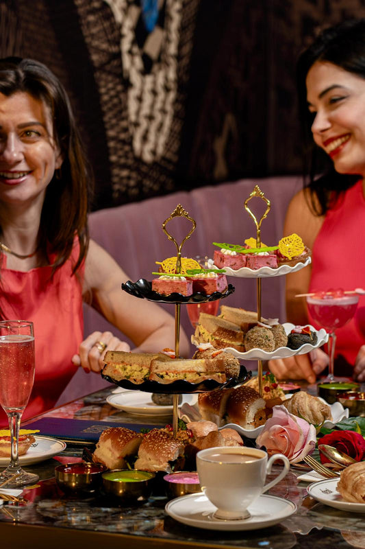 Fine Dining Restaurants in Downtown Vancouver: When to Reserve in Advance