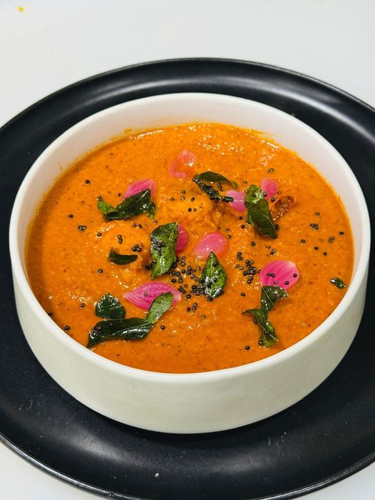Konkani prawns in coconut sauce